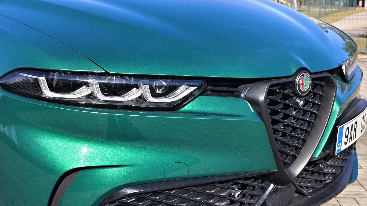 alfa-romeo-tonale-2026-8