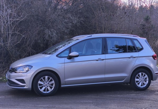 volkswagen-golf-sportsvan-2
