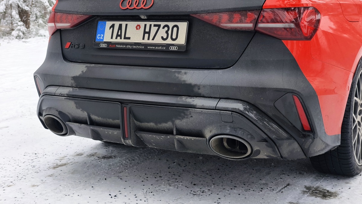audi-rs-3-2026-test-27