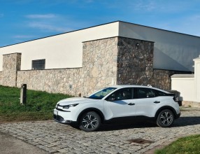 citroen-c4-test-2026-30