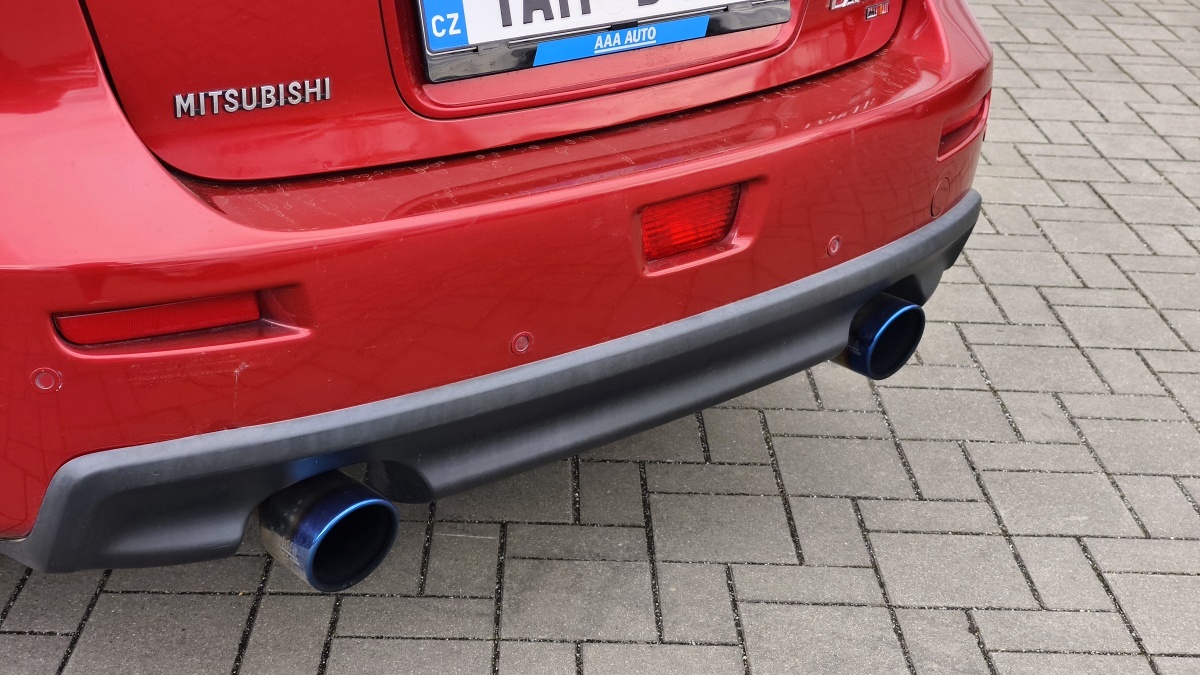 mitsubishi-lancer-x-ralliart-19