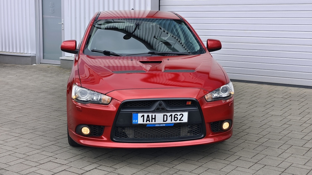 mitsubishi-lancer-x-ralliart-6