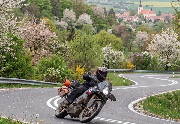 motorkari_ilustracni_foto1