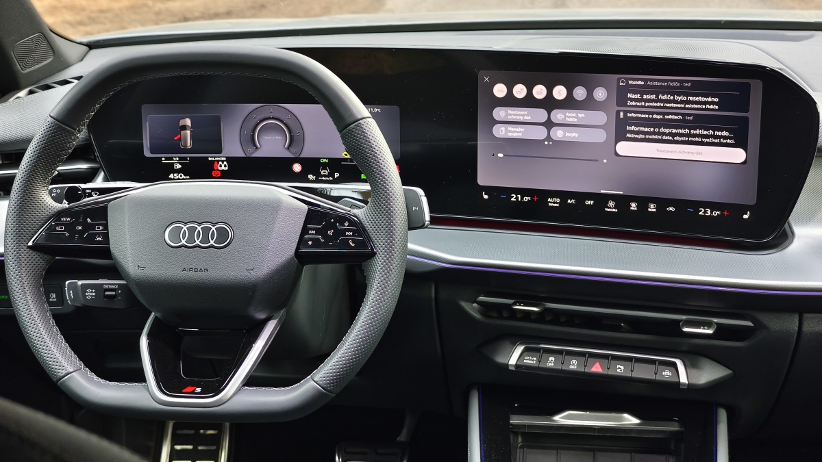 audi-q3-suv-test-2026-25