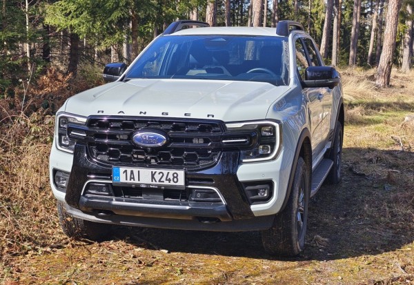 ford-ranger-phev-test-2026-1