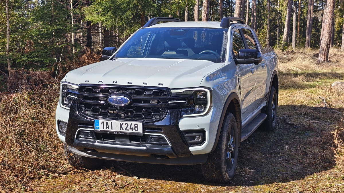 ford-ranger-phev-test-2026-2