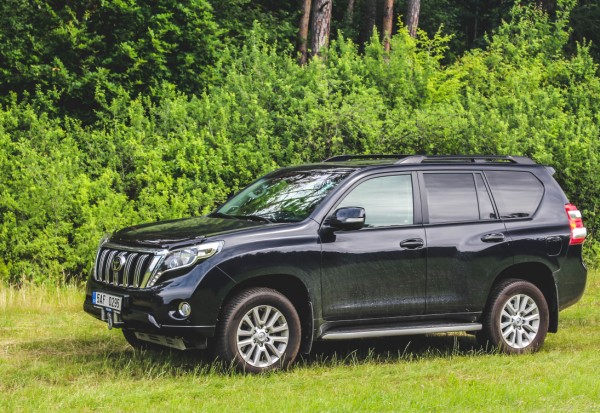 toyota-land-cruiser-7