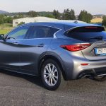 infiniti-q30-15