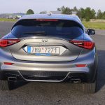 infiniti-q30-17