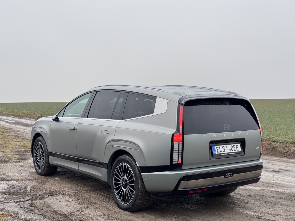 ioniq-9-2026-test-17
