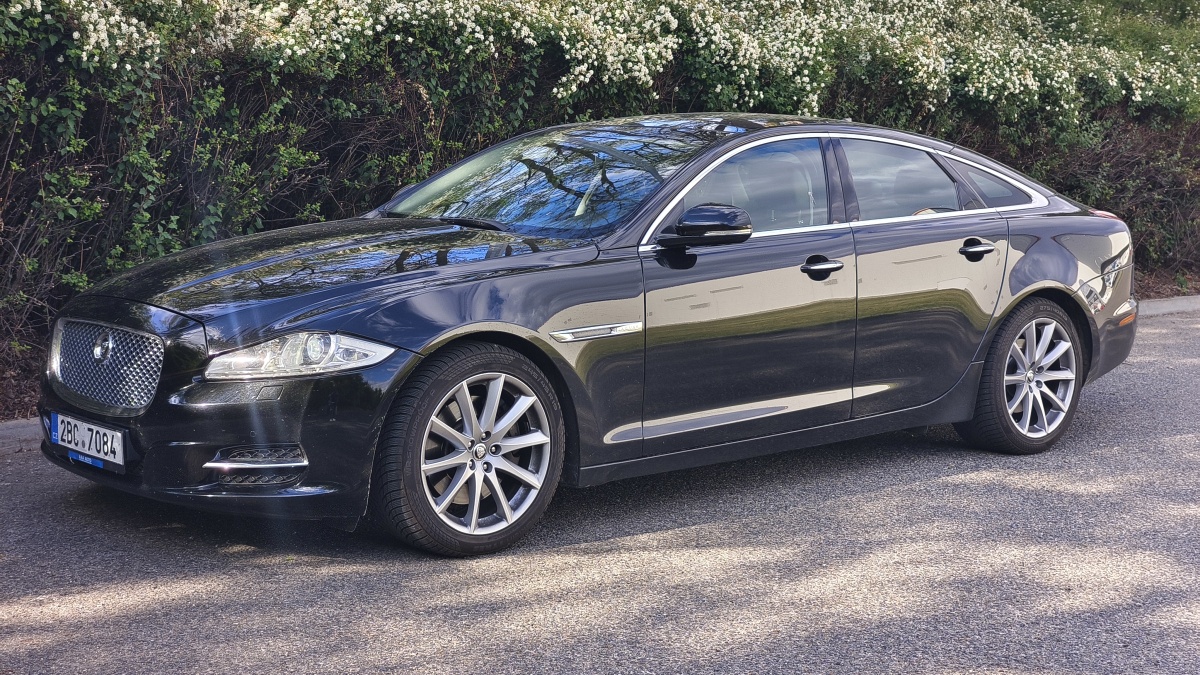 jaguar-xj-x351-26