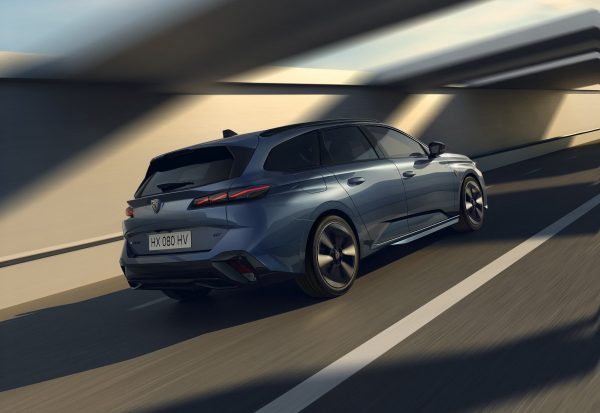 peugeot_e308sw_2508styp_280_fr