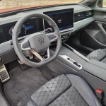 volkswagen-passat-variant-2026-test-11