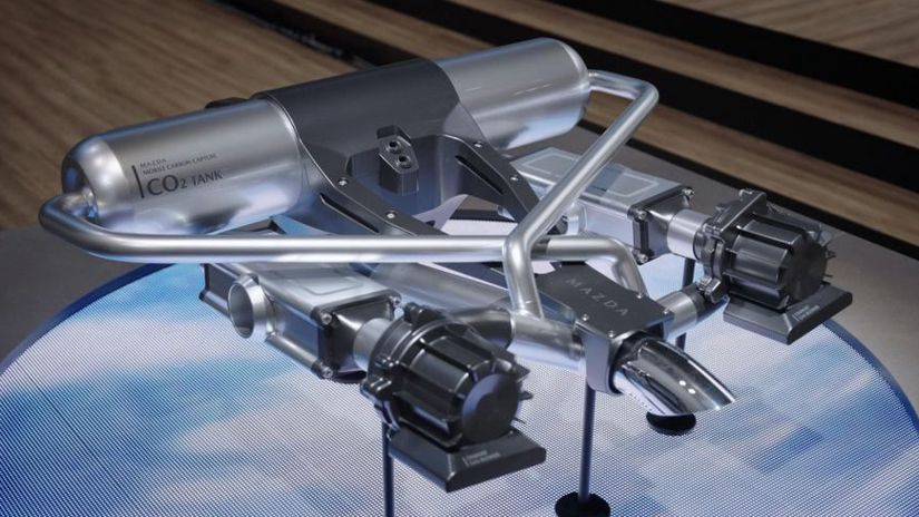 Spalovací motor jako čistička vzduchu. Mazda ukázala řešení, které zní jako sci-fi