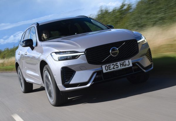 volvo-xc60-review-2025-001_0