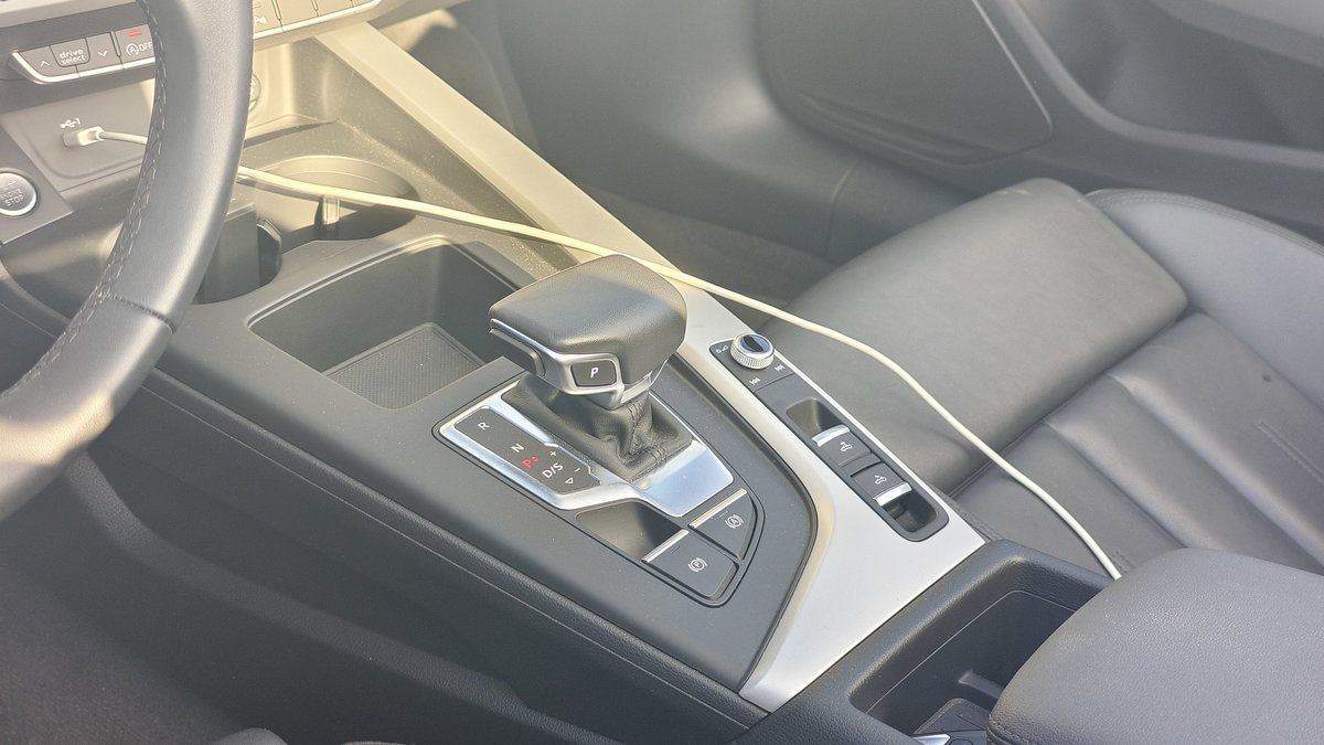 audi-a5-cabriolet-2024-18