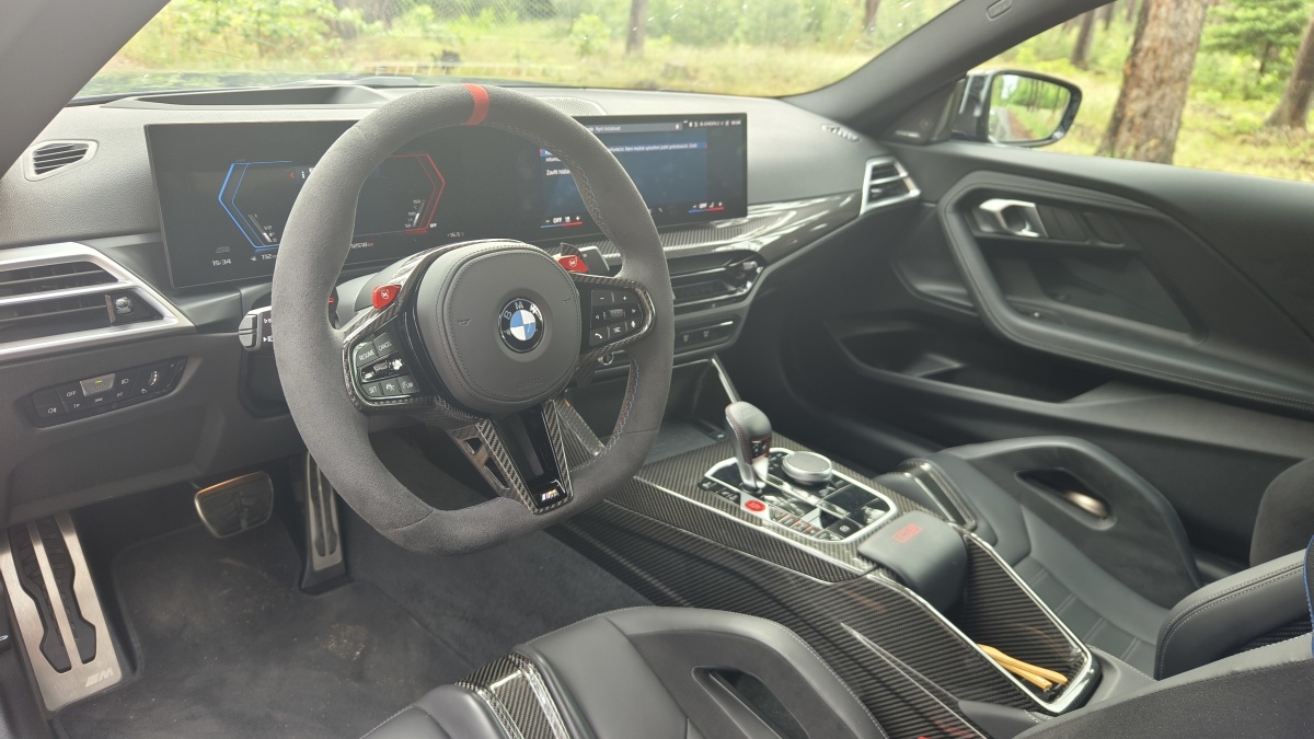 bmw-m2-cs-2026-test-17