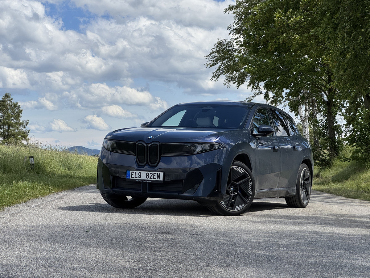 bmw-ix3-2026-105