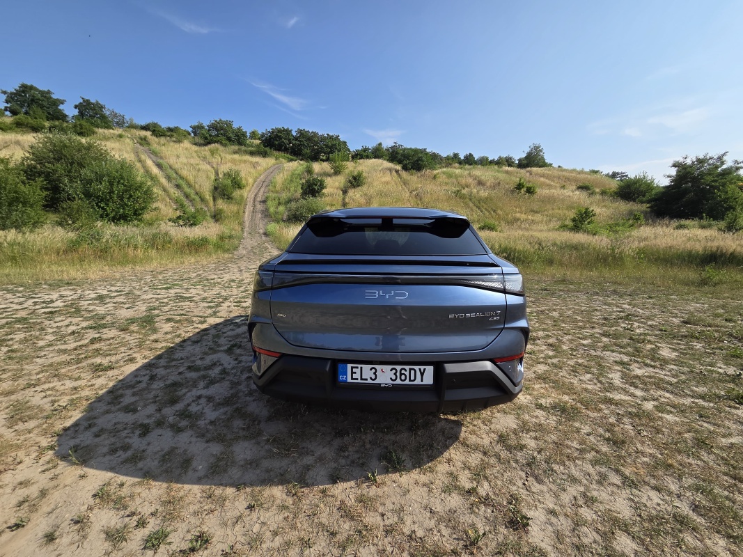 byd-sealion-7-2026-test-30