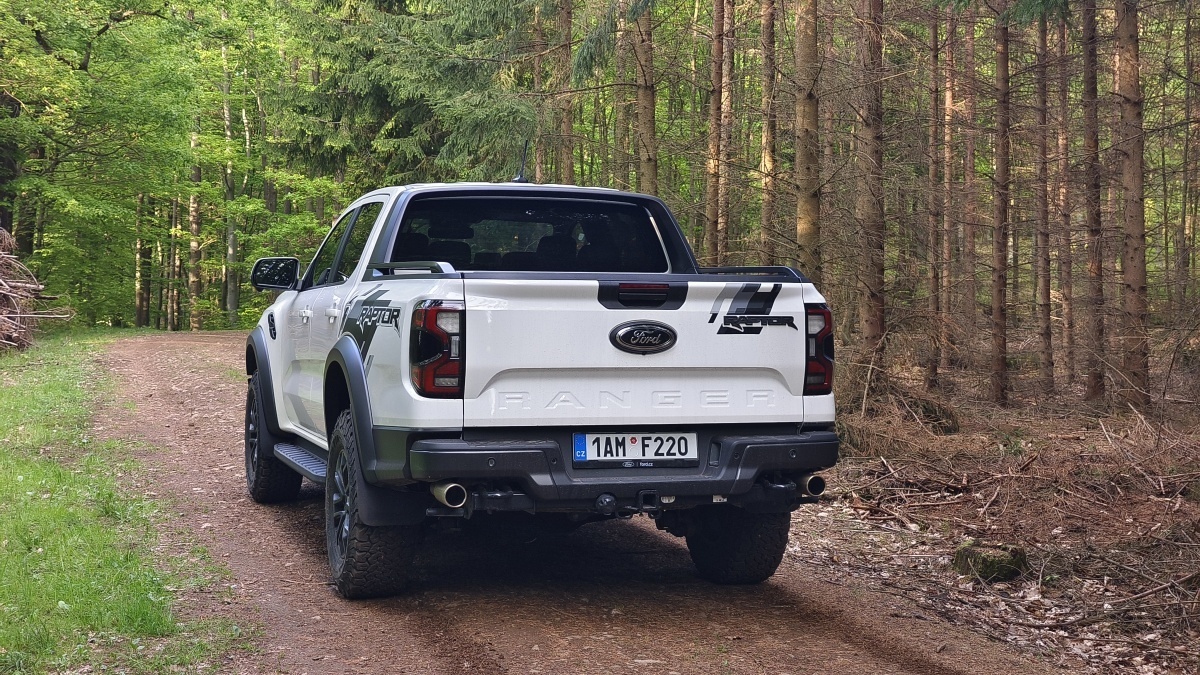 ford-ranger-raptor-2026-2