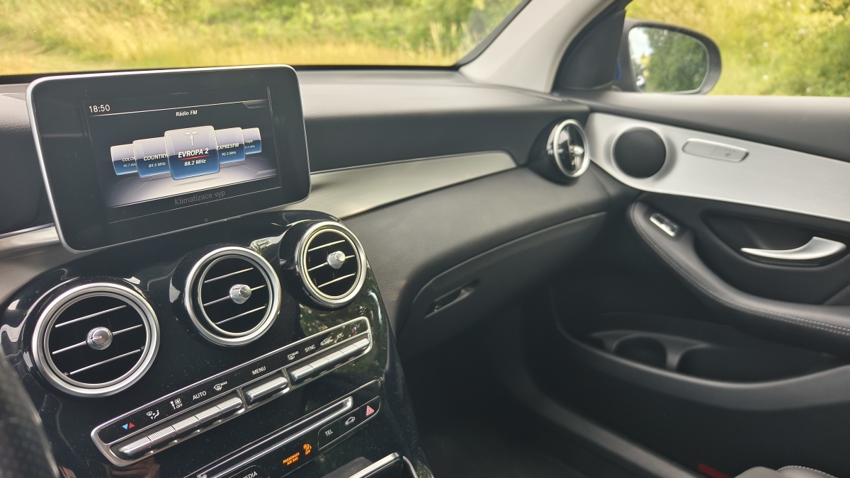 mercedes-benz-glc-35