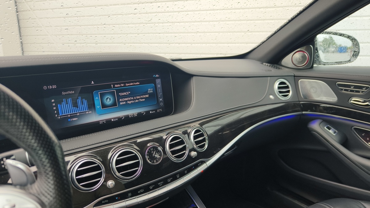 mercedes-benz-s-w222-12