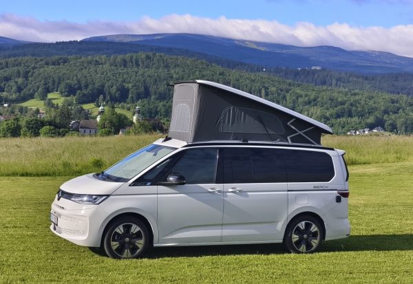 volkswagen-california-t7-beach-tour-2026-20