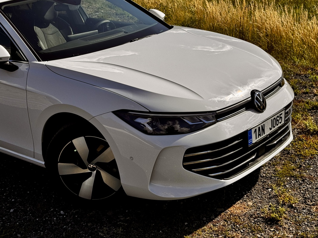 volkswagen-passat-b9-2026-46