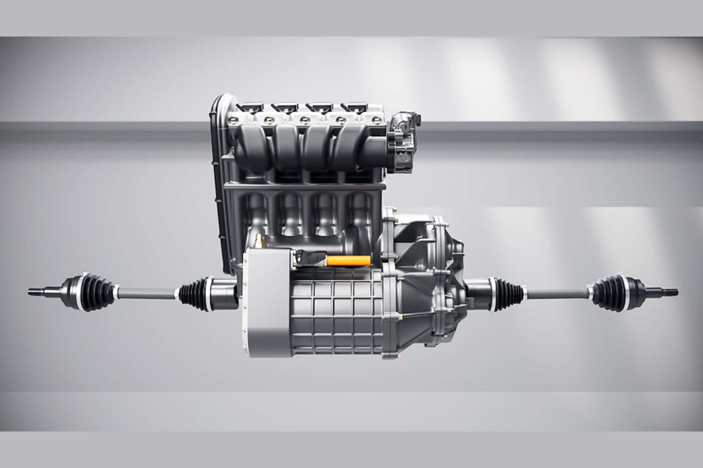 Nový benzinový motor spotřebuje jen 3,3 litru. Elektromobilům chce pořádně zatopit