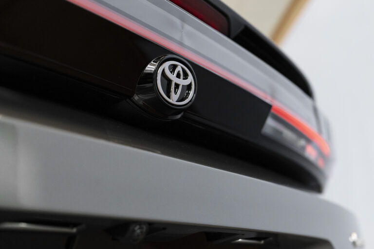 Majitelé rozhodli, které značky jsou nejlepší. Toyota kraluje, MG tvrdě propadlo