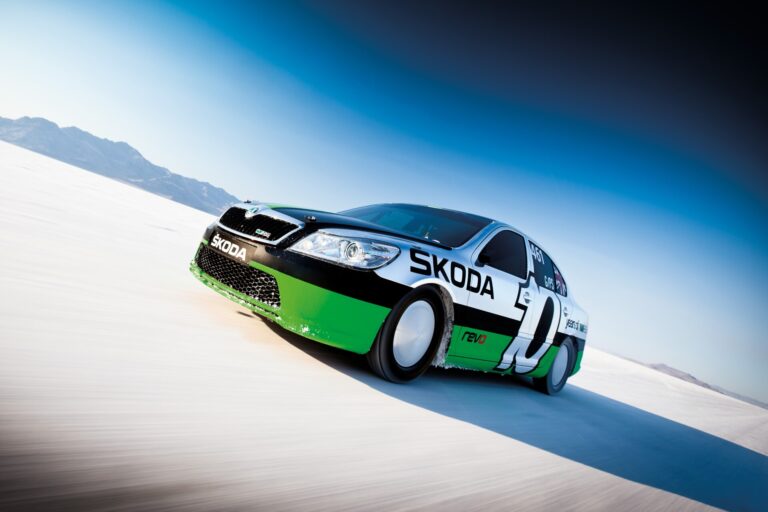 Škoda Octavia jela 368 km/h. Příběh nejšílenějšího českého rodinného auta