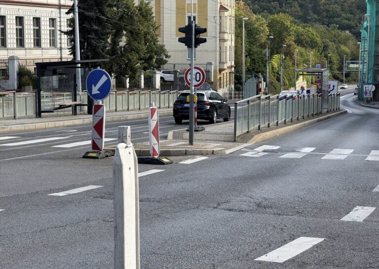 Prahu čeká další dopravní peklo. Oprava Radlické řidiče pořádně zdrží
