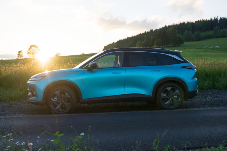 Tohle SUV vás nenechá připlácet. BAIC X55 nabízí dostupnou cenu, bohatou výbavu v jedné verzi a spalovací motor