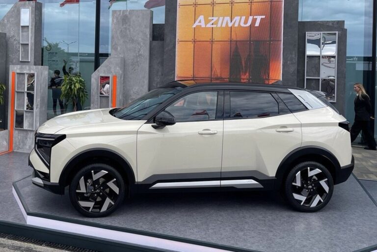 Nová Lada Azimut má porazit Číňany. Pod karoserií skrývá starý známý základ